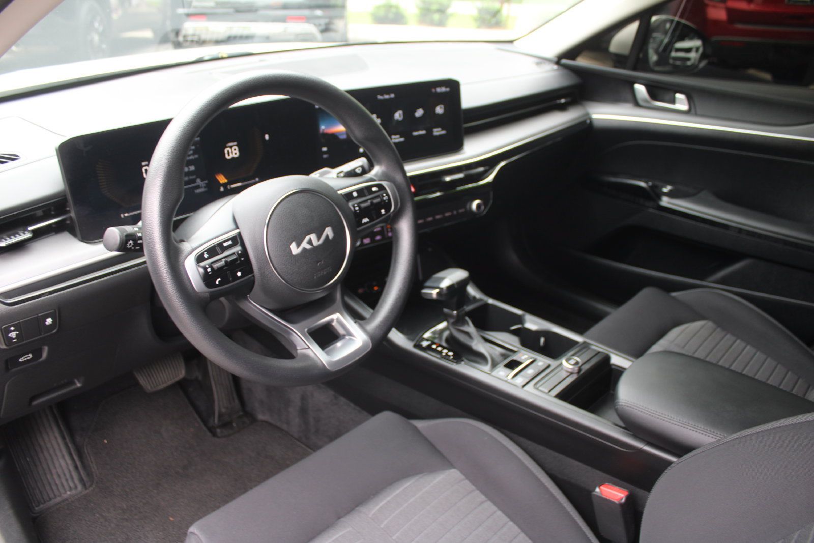 Certified 2025 Kia K5 LXS FWD image 21
