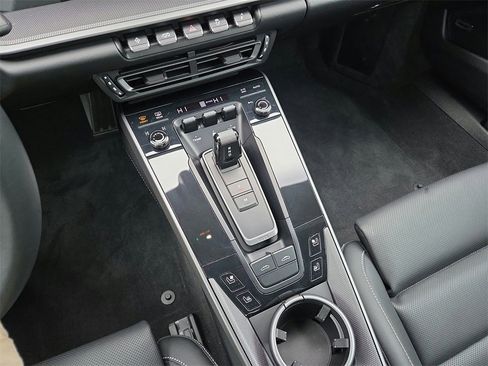 Used 2024 Porsche 911 Targa 4 image 12