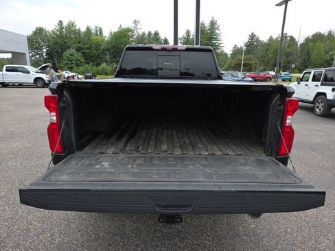 Used 2021 Chevrolet Silverado 2500 High Country w/ Z71 Off-Road Package AWD/4WD image 8