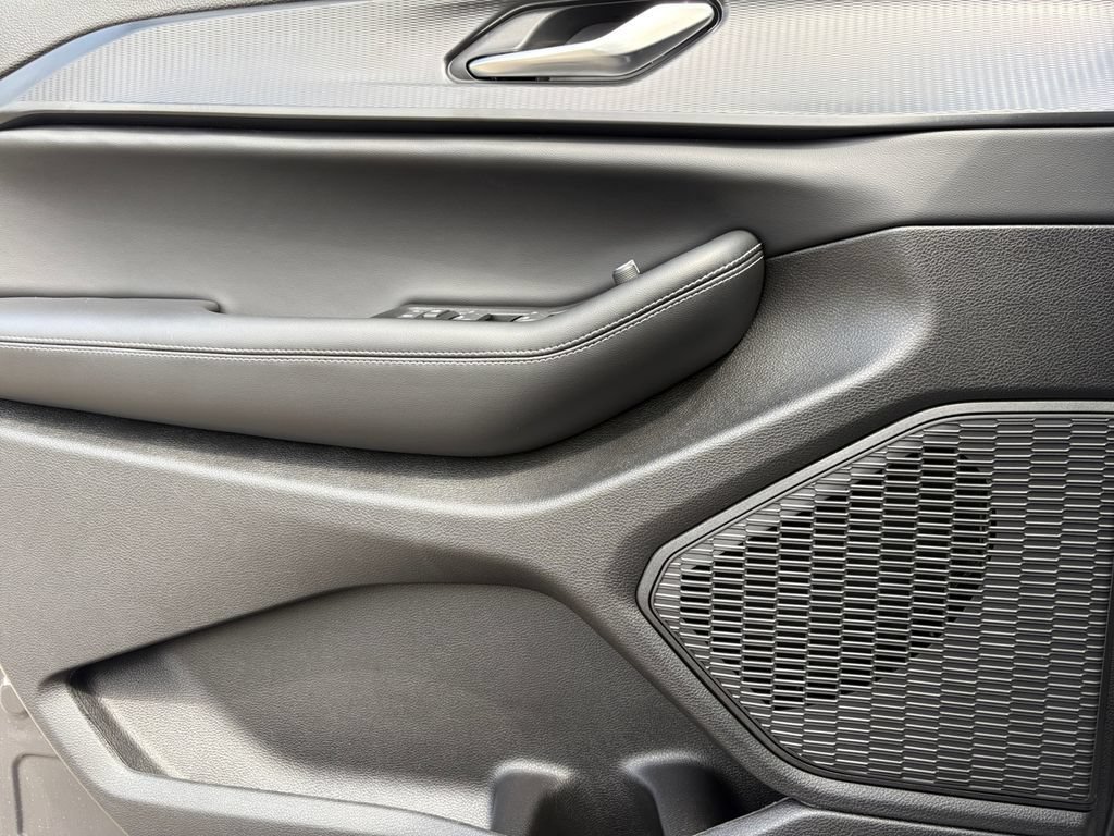 New 2026 Jeep Grand Cherokee Laredo X RWD image 12