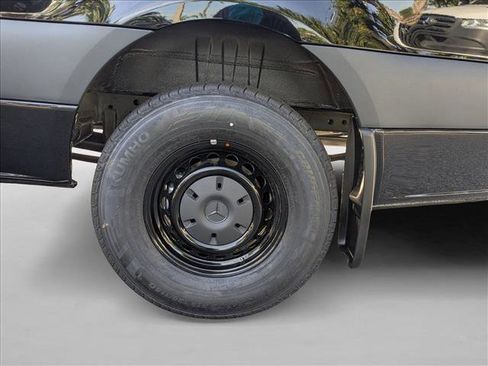 New 2026 Mercedes-Benz Sprinter 2500 image 9