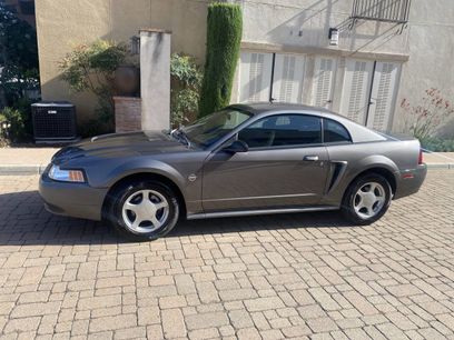 Used 2004 Ford Mustang Coupe