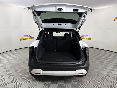 New 2026 Nissan Kicks SV image 5