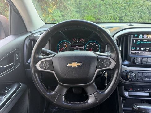 Used 2018 Chevrolet Colorado LT image 25