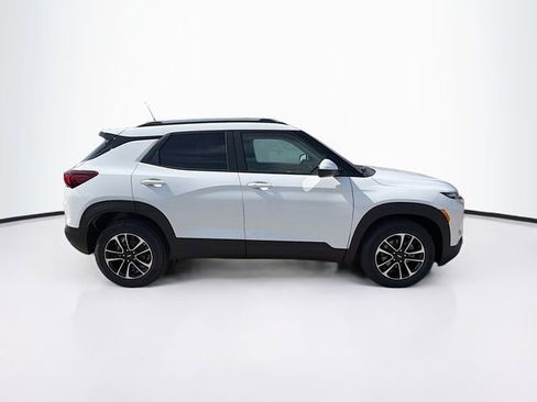New 2026 Chevrolet TrailBlazer LT FWD image 5