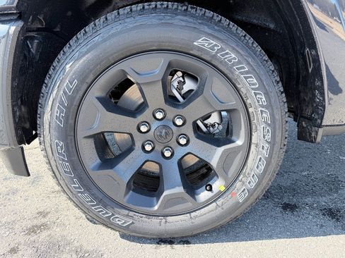 New 2026 RAM 1500 Big Horn w/ Night Edition AWD/4WD image 34