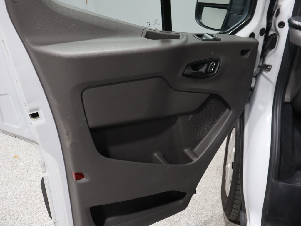 Used 2024 Ford Transit 350 XLT RWD image 12