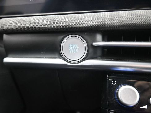 Used 2021 Hyundai Palisade Calligraphy FWD image 17
