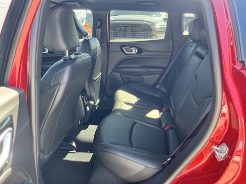 New 2026 Jeep Compass Limited image 18