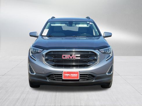 Used 2018 GMC Terrain SLE w/ Driver Convenience Package image 2