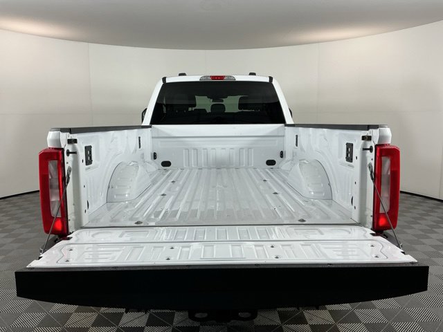 Used 2024 Ford F350 XLT w/ FX4 Off-Road Package AWD/4WD image 7