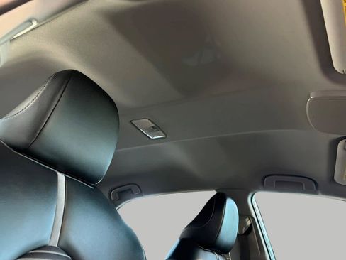 Used 2023 Toyota Camry SE w/ Cold Weather Package image 18