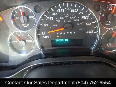 Used 2022 GMC Savana 2500 w/ Driver Convenience Package image 20