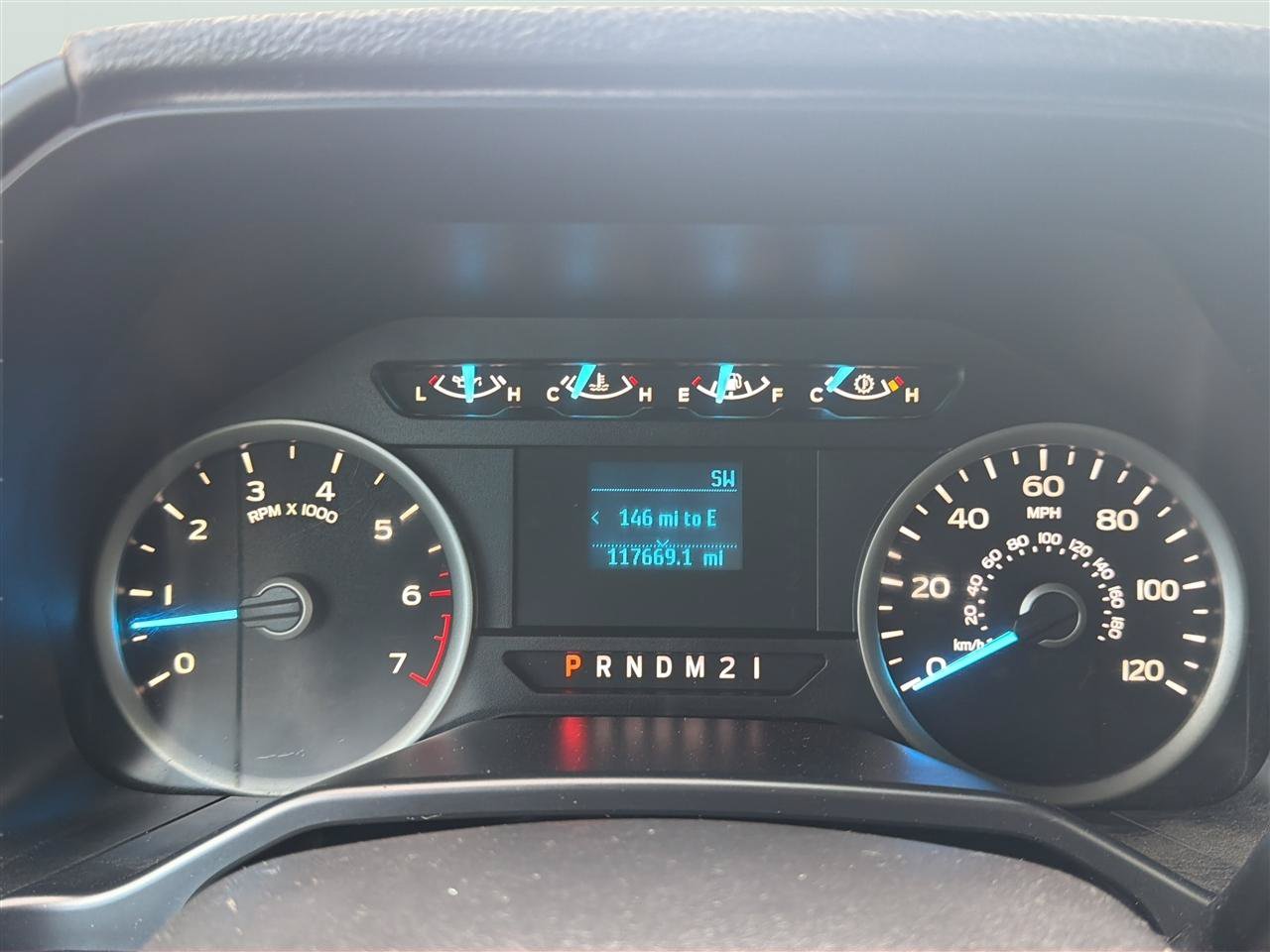 Used 2015 Ford F150 XLT RWD image 21
