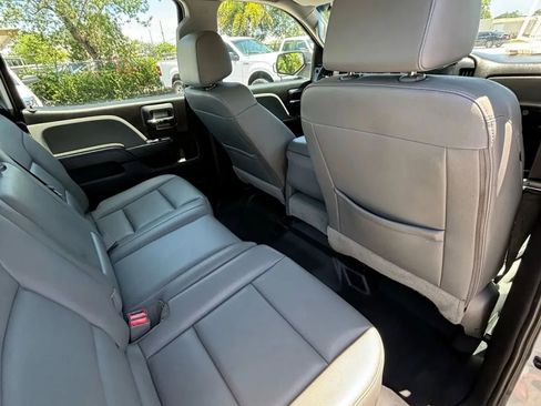 Used 2019 Chevrolet Silverado 2500 W/T AWD/4WD image 16