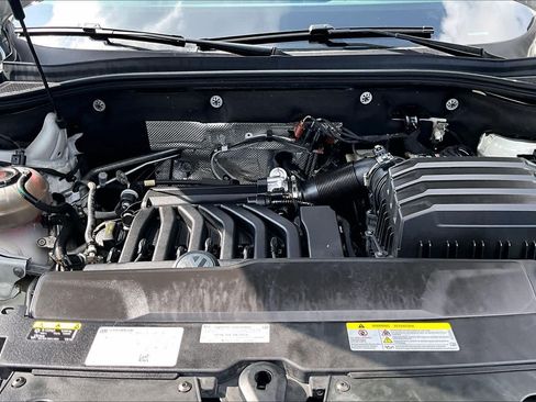 Used 2023 Volkswagen Atlas SE w/ Black Wheel Package FWD image 30
