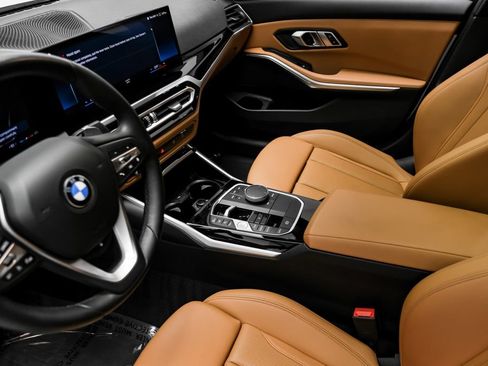 Used 2023 BMW 330i Sedan w/ Premium Package RWD image 26