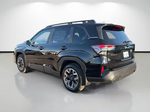Used 2026 Subaru Forester Premium w/ Base/Premium Package AWD/4WD image 5