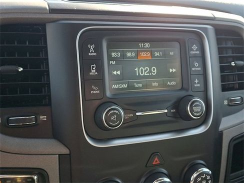 Used 2018 RAM 1500 Express image 15