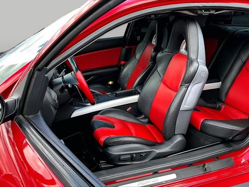 Used 2004 MAZDA RX-8 w/ AT Grand Touring Pkg RWD image 24