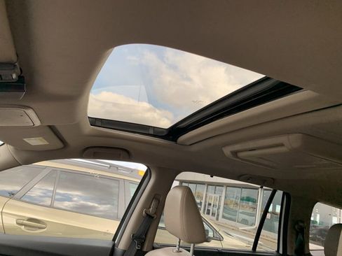 Used 2016 Honda Pilot Touring image 13