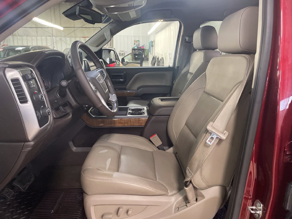 Used 2016 GMC Sierra 1500 SLT w/ SLT Premium Package AWD/4WD image 14