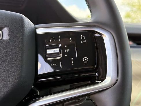 New 2026 Land Rover Discovery Sport Landmark AWD/4WD image 28