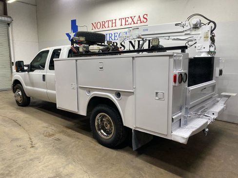 Used 2015 Ford F350 XL w/ Power Equipment Group image 8