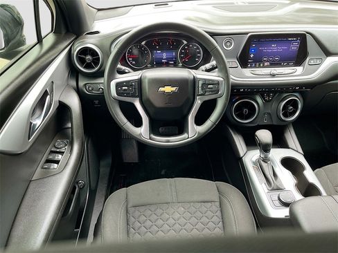 Used 2021 Chevrolet Blazer LT image 20