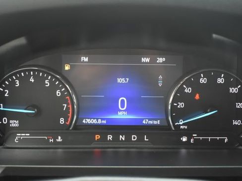 Used 2022 Ford Explorer XLT w/ Equipment Group 202A image 21