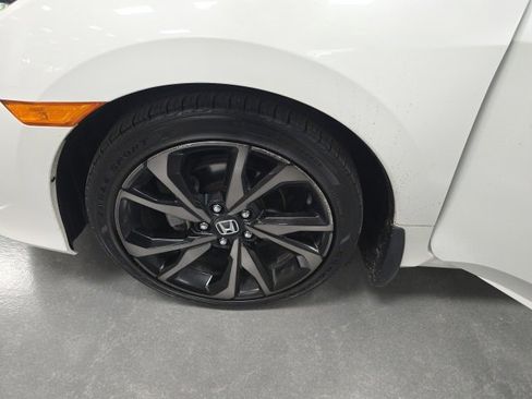 Used 2019 Honda Civic Sport image 25