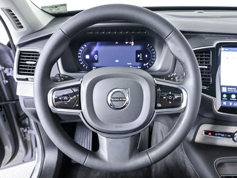 Certified 2023 Volvo XC90 B6 Ultimate w/ Protection Package Premier AWD/4WD image 9