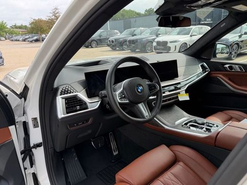 Used 2026 BMW X7 xDrive40i w/ Dynamic Handling Package AWD/4WD image 7