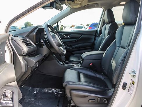 Used 2025 Subaru Ascent Bronze Edition image 17