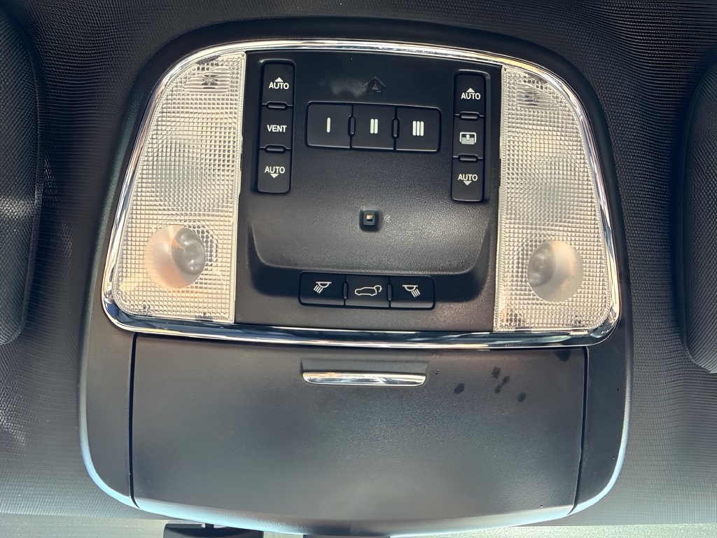 Used 2018 Jeep Grand Cherokee High Altitude AWD/4WD image 30