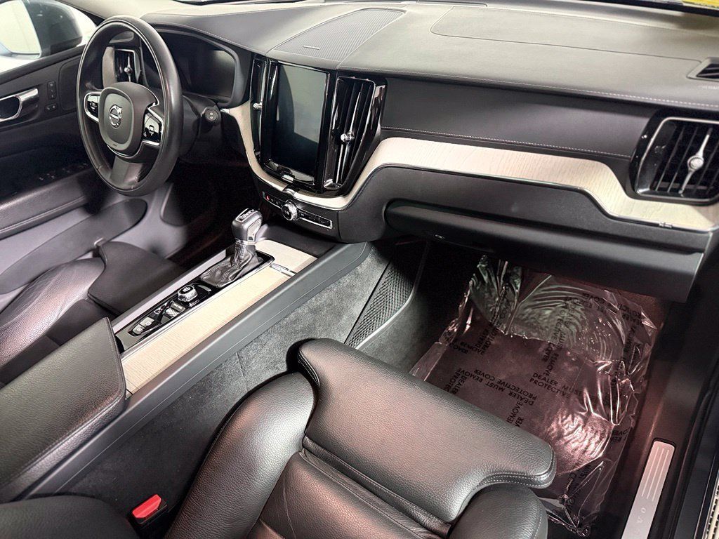 Used 2019 Volvo XC60 T6 Inscription AWD/4WD image 25