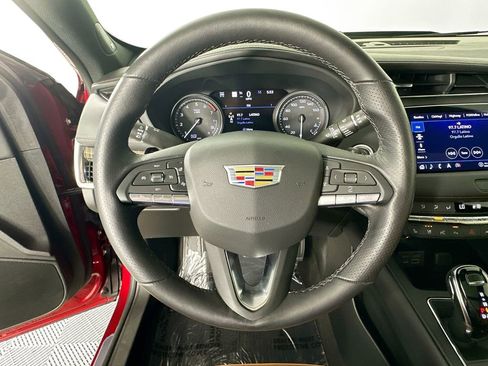 Used 2023 Cadillac XT4 Sport AWD/4WD image 11