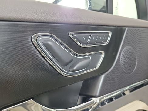 Used 2023 Lincoln Corsair FWD image 18