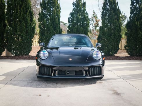 Used 2026 Porsche 911 Targa 4 GTS image 3