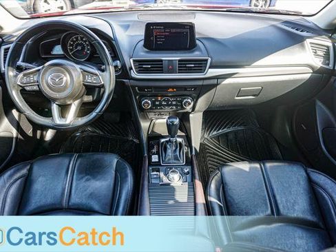 Used 2018 MAZDA MAZDA3 Touring FWD image 23