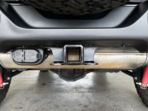 Used 2019 Jeep Wrangler Unlimited Rubicon AWD/4WD image 9
