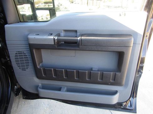 Used 2016 Ford F250 XLT w/ FX4 Off-Road Package image 18