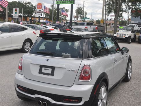 Used 2013 MINI Cooper S FWD image 11