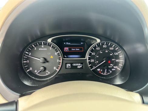 Used 2014 Nissan Altima 3.5 SL w/ Technology Package image 6