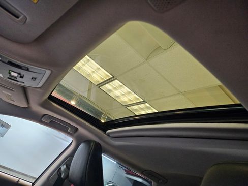 Used 2022 Lexus RX 350L Premium image 30