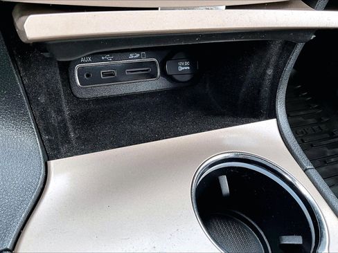 Used 2015 Jeep Grand Cherokee Limited w/ Luxury Group II image 31