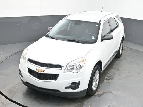 Used 2013 Chevrolet Equinox LS image 33