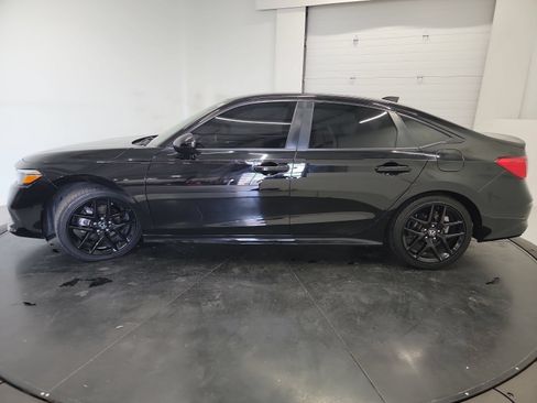 Used 2024 Honda Civic Sport image 5