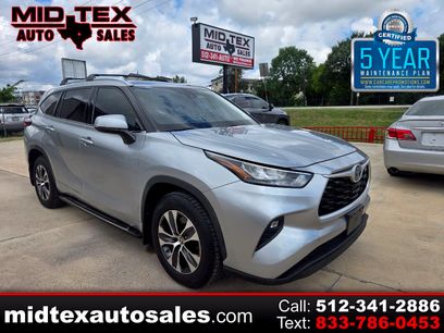 Used 2020 Toyota Highlander XLE