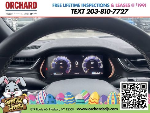 Used 2023 Jeep Grand Cherokee Altitude AWD/4WD image 25